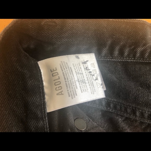 Agolde Riley Shorts - Picture 2 of 3